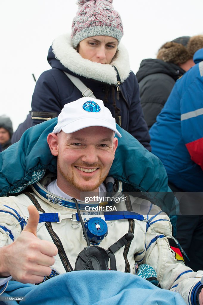 Soyuz TMA-13M Returns From The International Space Station