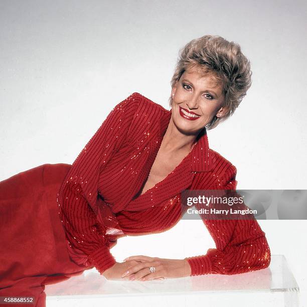 Singer Tammy Wynette poses for a portrait in 1984 in Los Angeles, California.