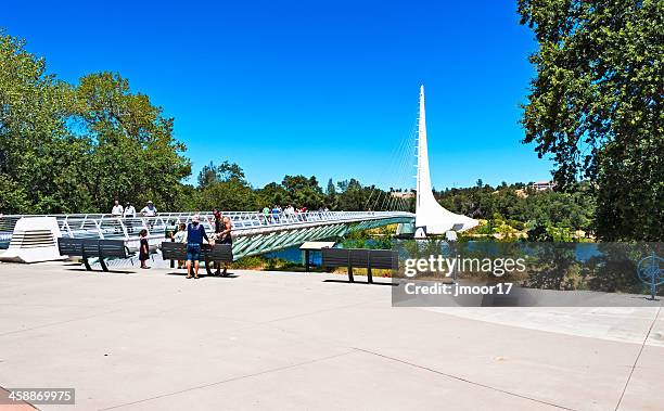 visitors to the sun dial bridge - redding california stock pictures, royalty-free photos & images