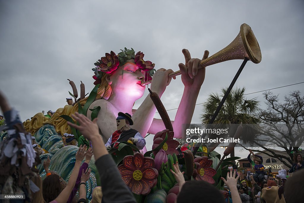 Mardi Gras desfile de la cofradía de Endymion