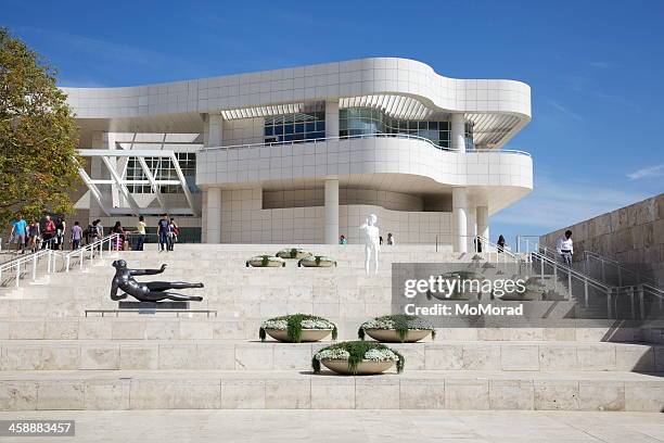 entrada a getty, centro de la ciudad de los ángeles - getty centre fotografías e imágenes de stock