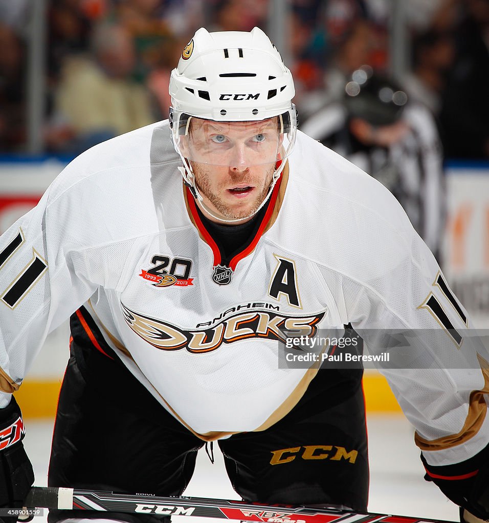 Anaheim Ducks v New York Islanders