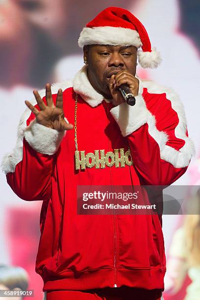 Rapper Biz Markie performs during "Yo Gabba Gabba! Live!" at The Beacon Theatre on December 22, 2013 in New York City.