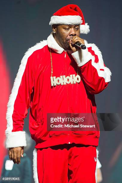 Rapper Biz Markie performs during "Yo Gabba Gabba! Live!" at The Beacon Theatre on December 22, 2013 in New York City.
