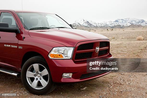 dodge ram 1500 express truck 2012 with hemi - ram stock pictures, royalty-free photos & images