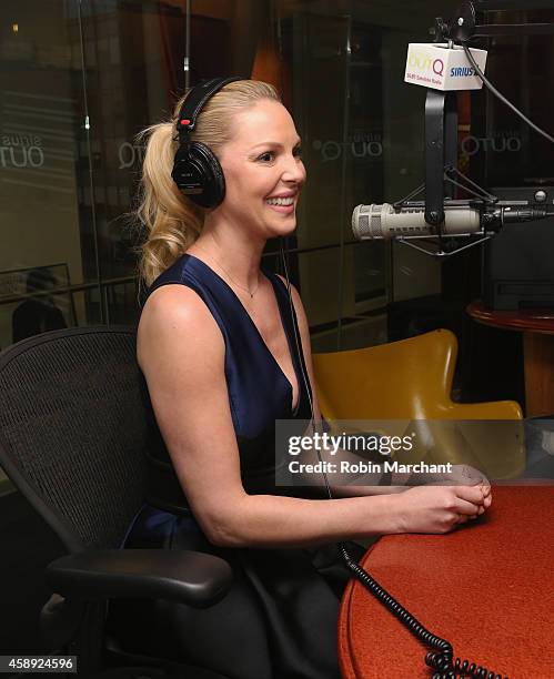 Katherine Heigl visits 'The Morning Jolt with Larry Flick' on SiriusXM OutQ at SiriusXM Studios on November 13, 2014 in New York City.