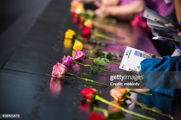 roses at 9/11 memorial, new york city, manhattan, usa - number 9 stock pictures, royalty-free photos & images