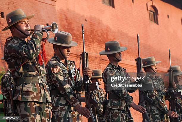 funeral honor - gurkha stockfoto's en -beelden