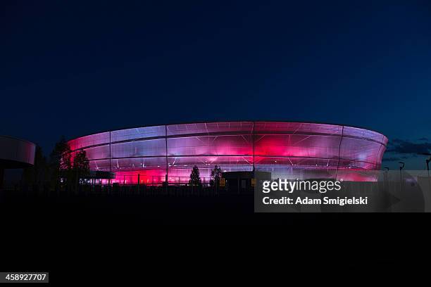 stadium by night - lakeside stadium stock pictures, royalty-free photos & images