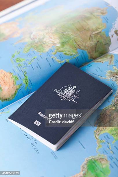 パスポート、世界地図 - australia passport ストックフォトと画像