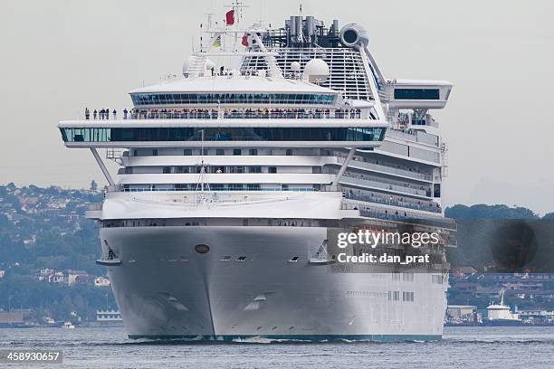 cruise ship - diamond princess stock pictures, royalty-free photos & images