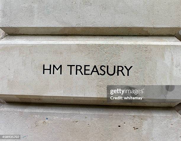 hm treasury sign - hm treasury stock pictures, royalty-free photos & images