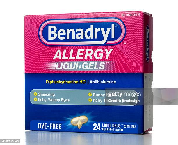 benadryl allergy liqui-gels - antihistamine stock pictures, royalty-free photos & images