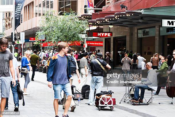 afternoon on pitt street with crowd of people - guitar shop stock pictures, royalty-free photos & images