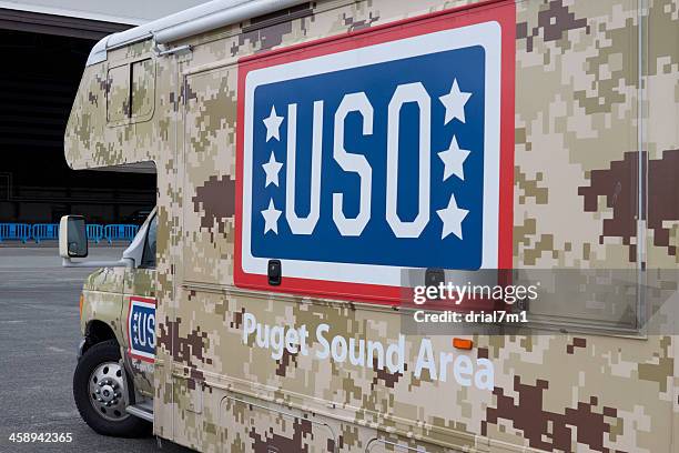 Armed Rv Uso Armed Forces Photos and Premium High Res Pictures - Getty Images