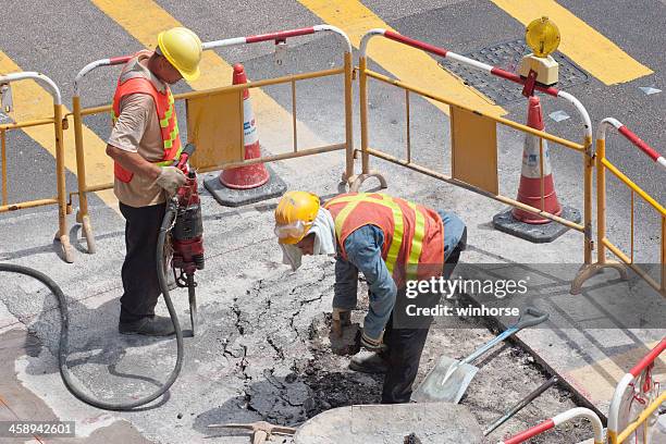 road repair - amplified heat stock pictures, royalty-free photos & images