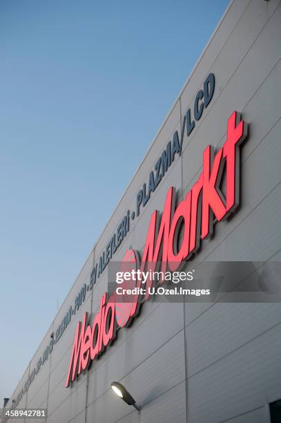 621 Media Markt Stock Photos, High-Res Pictures, and Images