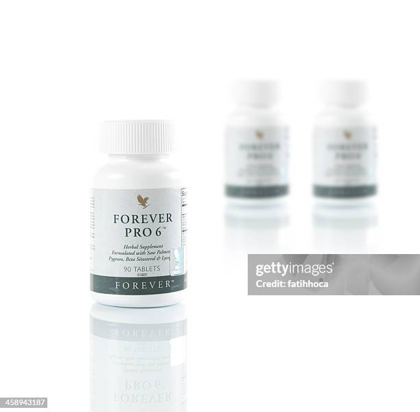 forever pro 6 - saw palmetto supplement stock pictures, royalty-free photos & images