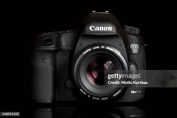 canon eos 5d mark iii - spiegelreflexcamera stockfoto's en -beelden