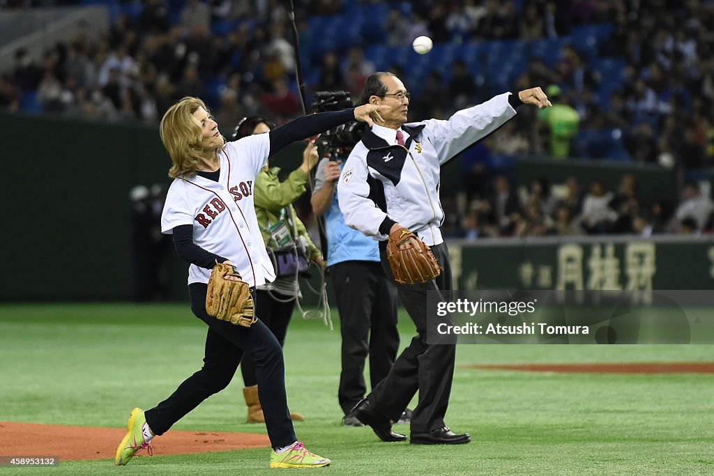 Samurai Japan v MLB All Stars - Game 2