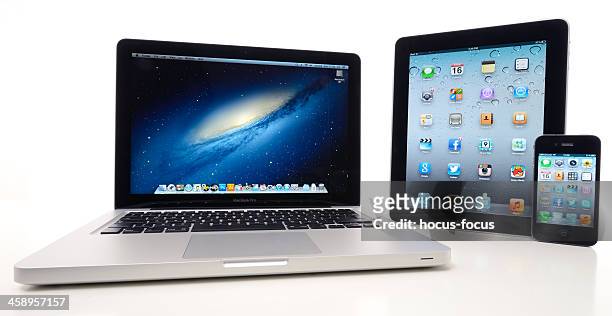 products of apple computers - apple products stock pictures, royalty-free photos & images