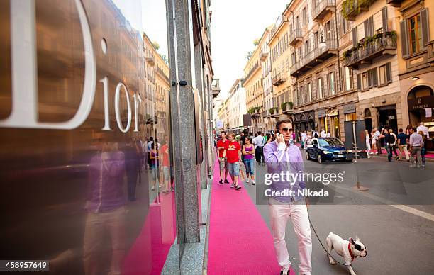 dior store - milan, italy - överklass bildbanksfoton och bilder