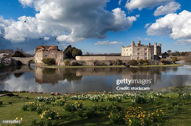 leeds castle kent uk - leeds castle stock pictures, royalty-free photos & images