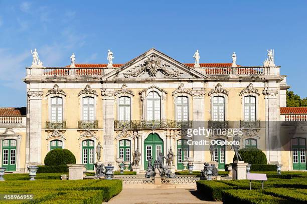 facade of queluz national palace, portugal - queluz stockfoto's en -beelden