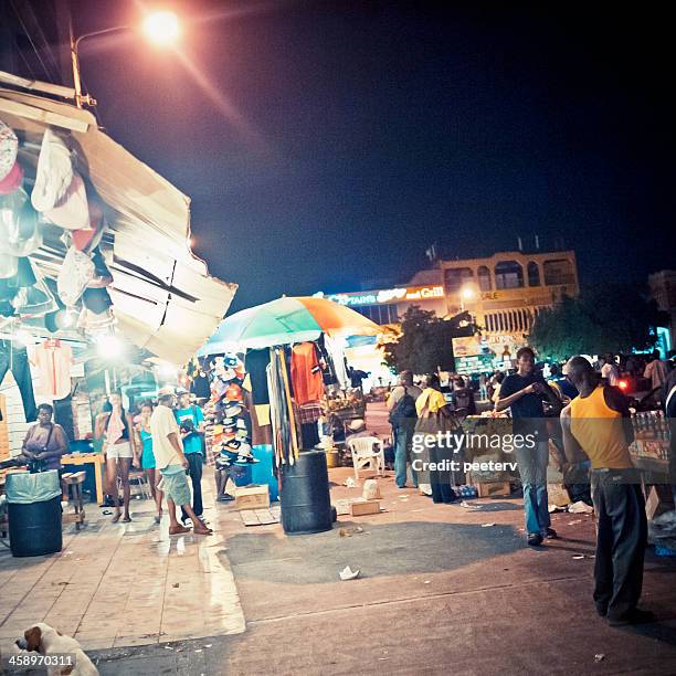 kingston downtown. - kingston jamaica stockfoto's en -beelden