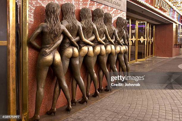 statue in las vegas - las vegas chorus stock pictures, royalty-free photos & images