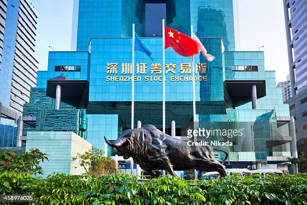 börse in shenzhen, china - china stock market stock-fotos und bilder