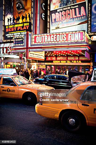 times square - broadway manhattan stockfoto's en -beelden