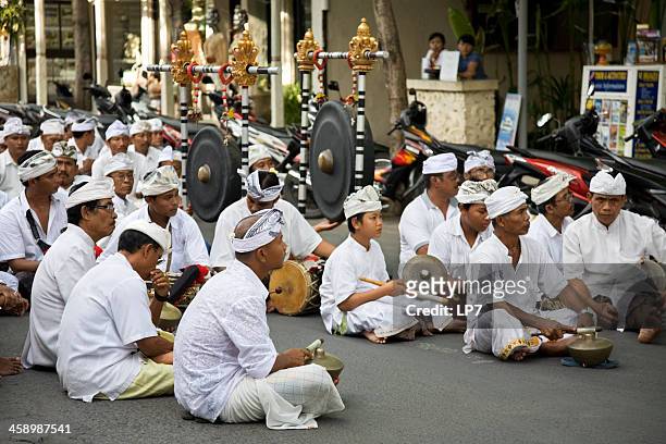 traditional balinese ceremony bali - indonesian band stock pictures, royalty-free photos & images