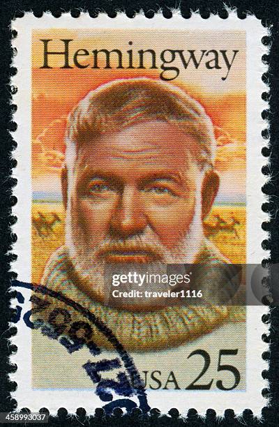 sello de ernest hemingway - ernest hemingway fotografías e imágenes de stock
