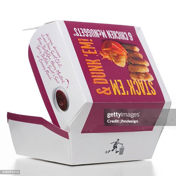 マクドナルド 6 鶏 mcnuggets ボックス - chicken nuggets ストックフォトと画像