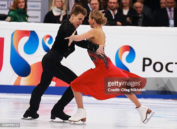 Victoria Sinitsina and Nikita Kastalapov of Russia skate in the Ice Dance Free Dance during ISU Rostelecom Cup of Figure Skating 2014 on November 14,...