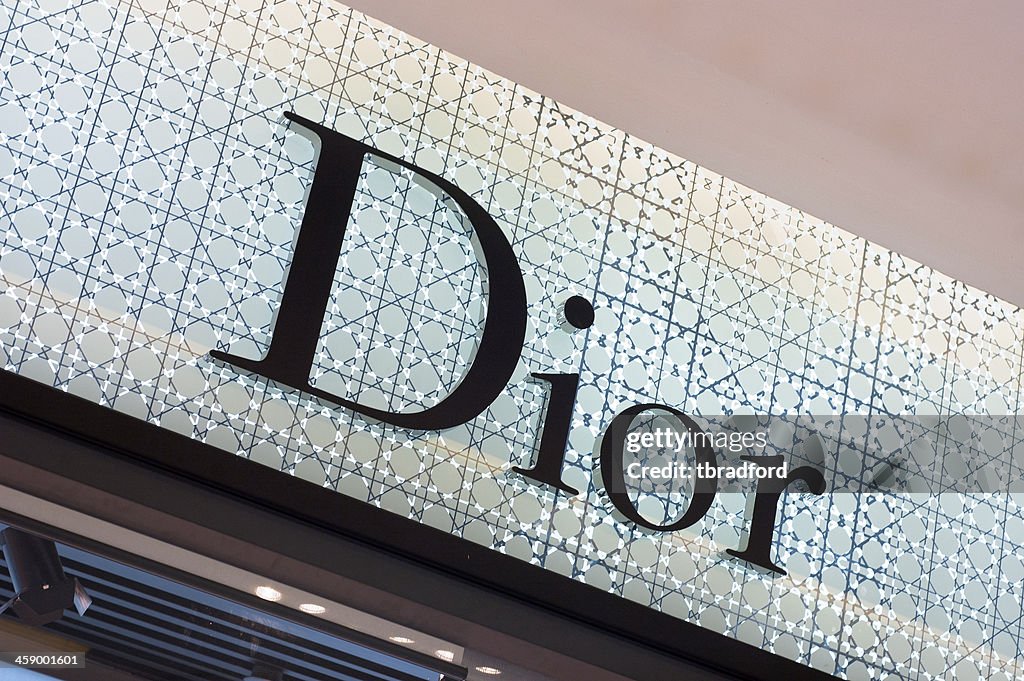 O logotipo Dior