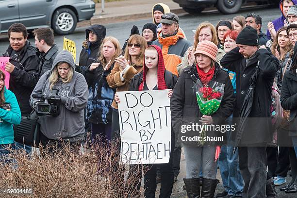 rehtaeh parsons protest - rehtaeh parsons stock pictures, royalty-free photos & images