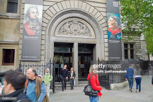 visiting national portrait gallery - national portrait gallery london stock pictures, royalty-free photos & images