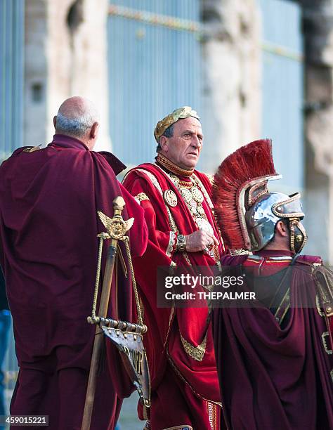 caesar and centurions - julius caesar emperor stock pictures, royalty-free photos & images