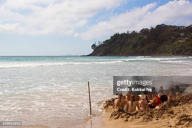 coromandel - hot water beach - hot water beach coromandel stock pictures, royalty-free photos & images