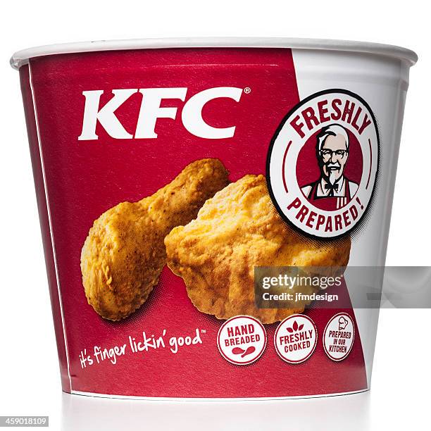 kfc bucket - kentucky fried chicken bucket stock pictures, royalty-free photos & images