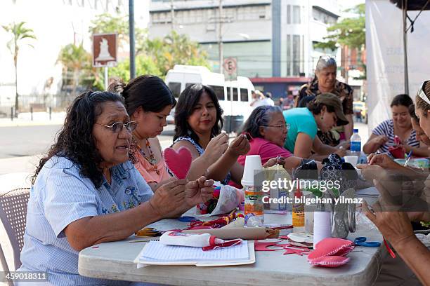 el salvadorian woman - san salvador stock pictures, royalty-free photos & images
