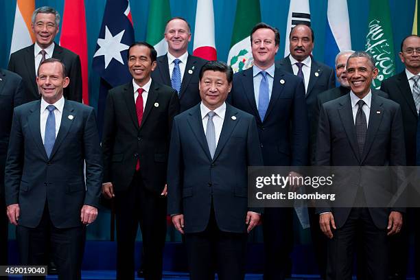 Lee Hsien Loong, Singapore's prime minister, from left, Tony Abbott, Australia's prime minister, Joko Widodo, Indonesia's president, John Key, New...