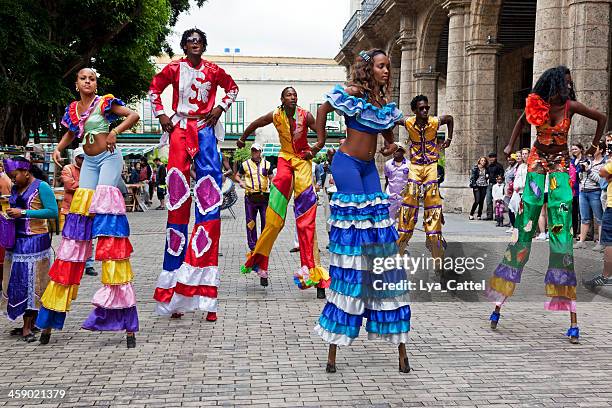 havana carnival dancers - havana party stock pictures, royalty-free photos & images