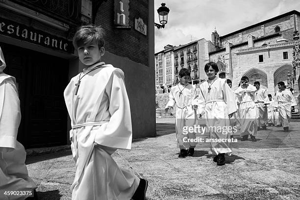 altar boys in spain - altar boy stockfoto's en -beelden