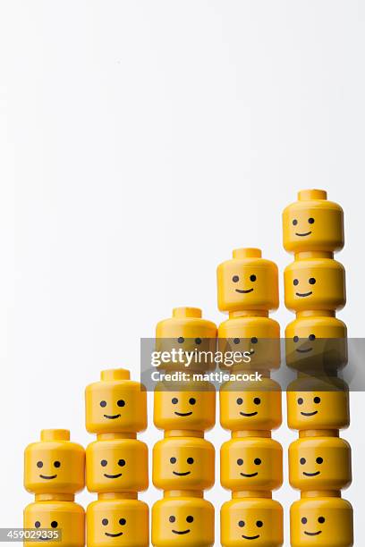 lego silhouette heads - lego photos et images de collection