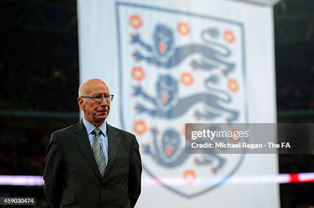 Sir Bobby Charlton looks on before awarding Wayne Rooney of England with his 100th cap prior to the EURO 2016 Group E Qualifier match between England...