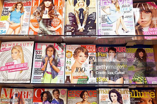 stack of magazines # 7 xxl - magazine rack stock pictures, royalty-free photos & images