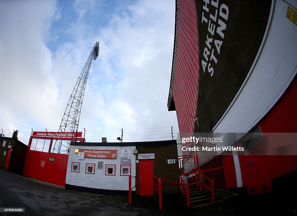 Swindon Town v Bristol City - Sky Bet League One